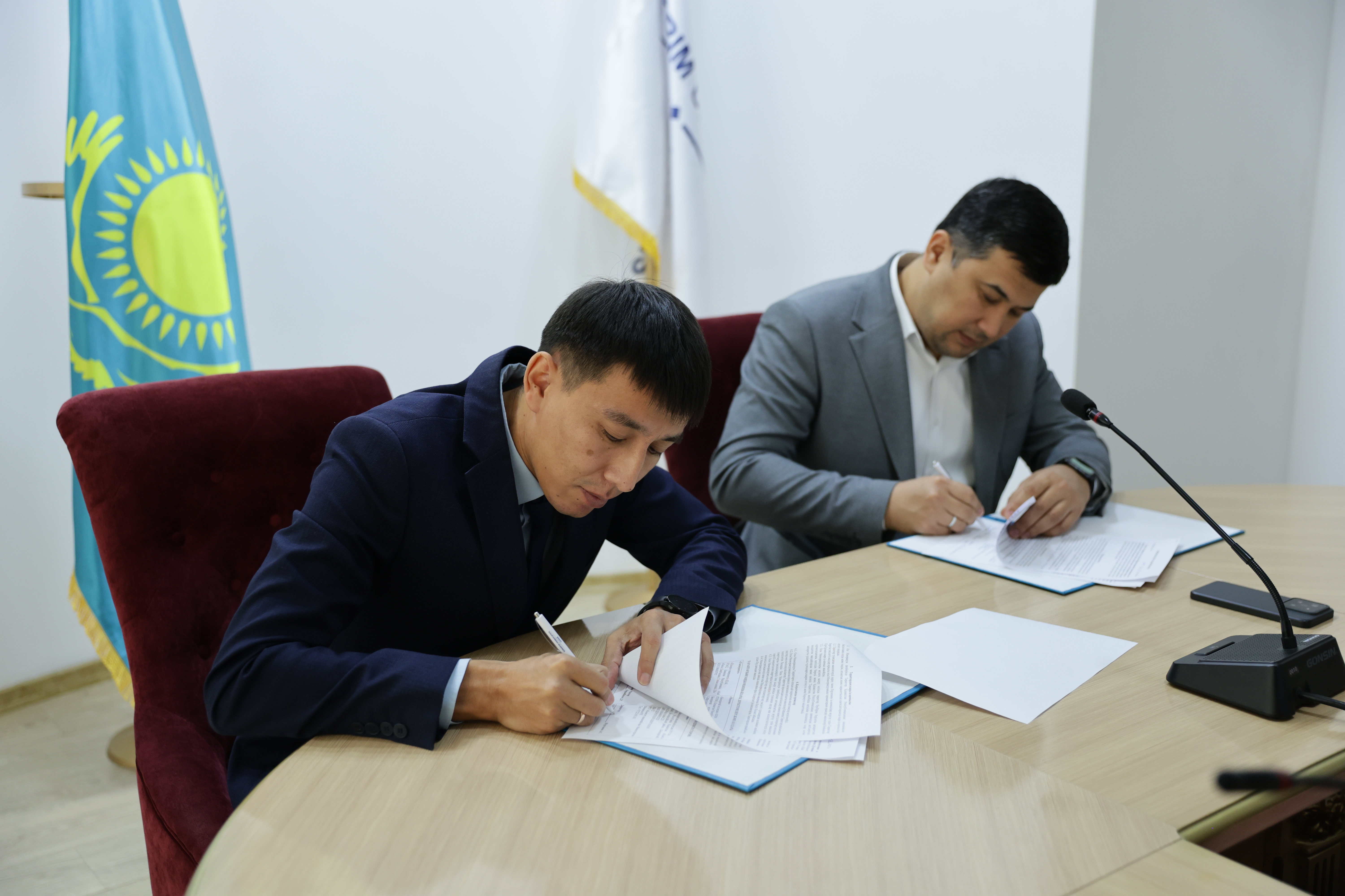 Білім мен тәжірибені тоғыстыратын серіктестік