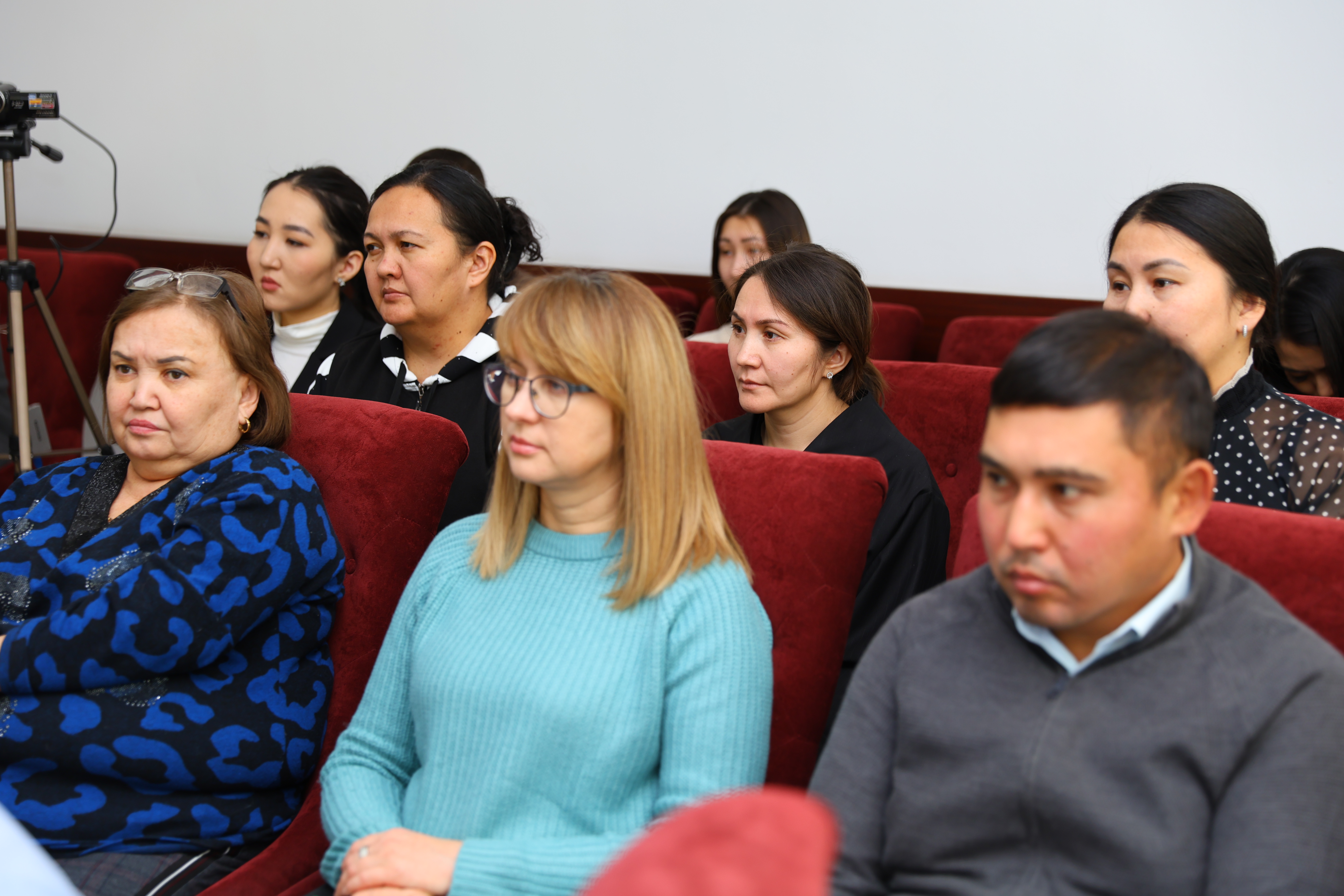 Шәкәрім университетінде жаңа Конституция жобасы талқыланды