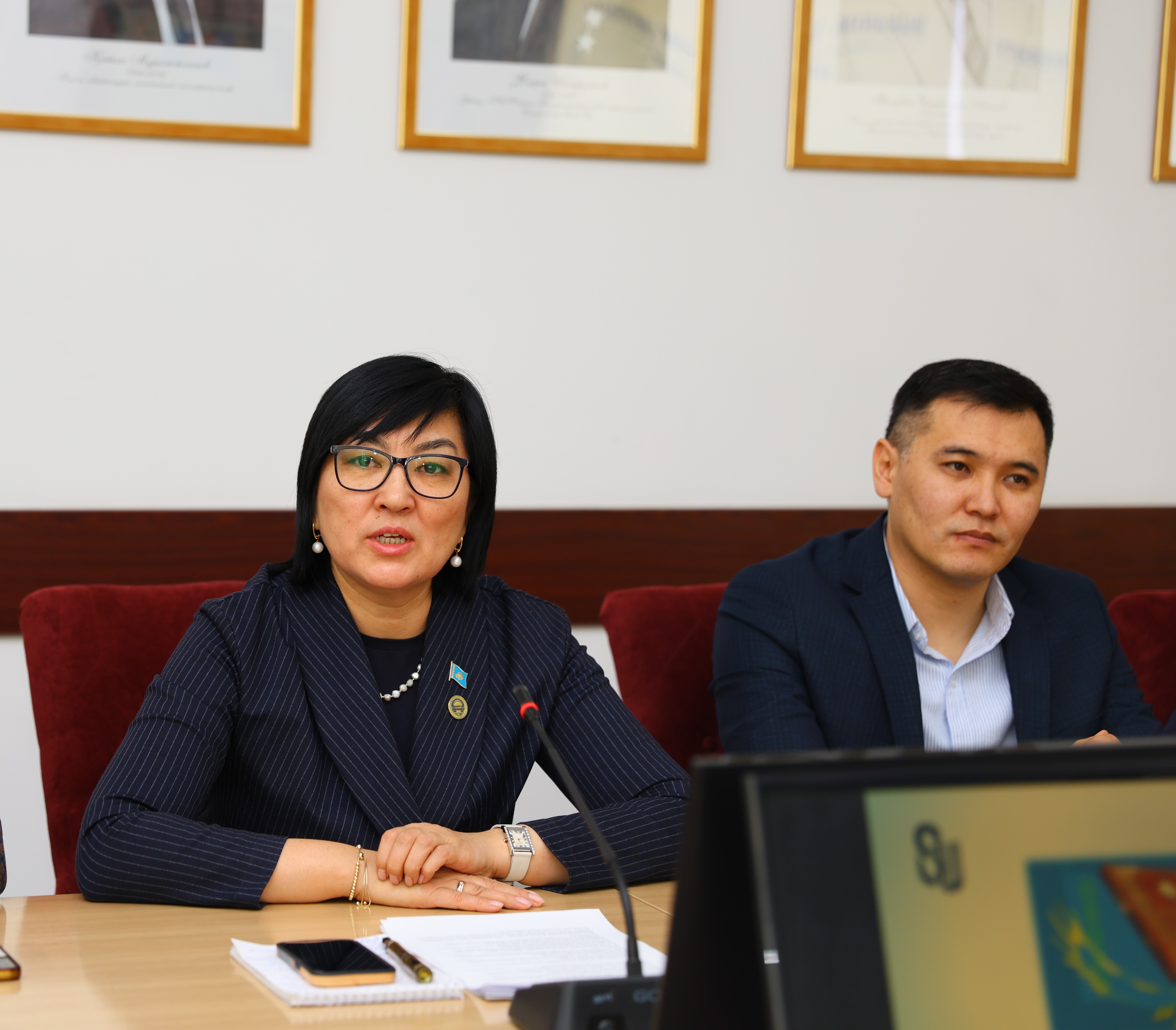 Шәкәрім университетінде жаңа Конституция жобасы талқыланды
