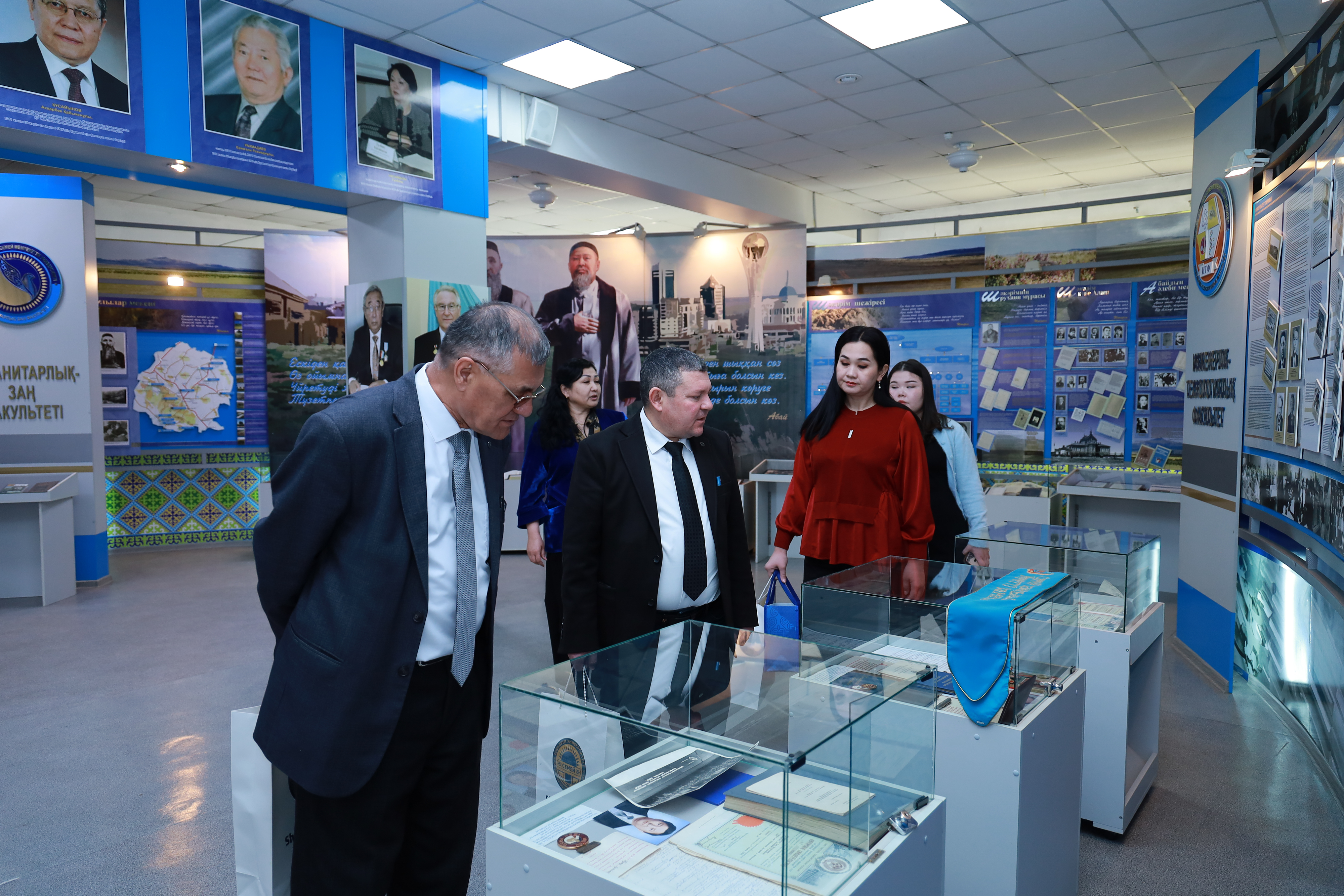 Scientists of Samarkand University at Shakarim University