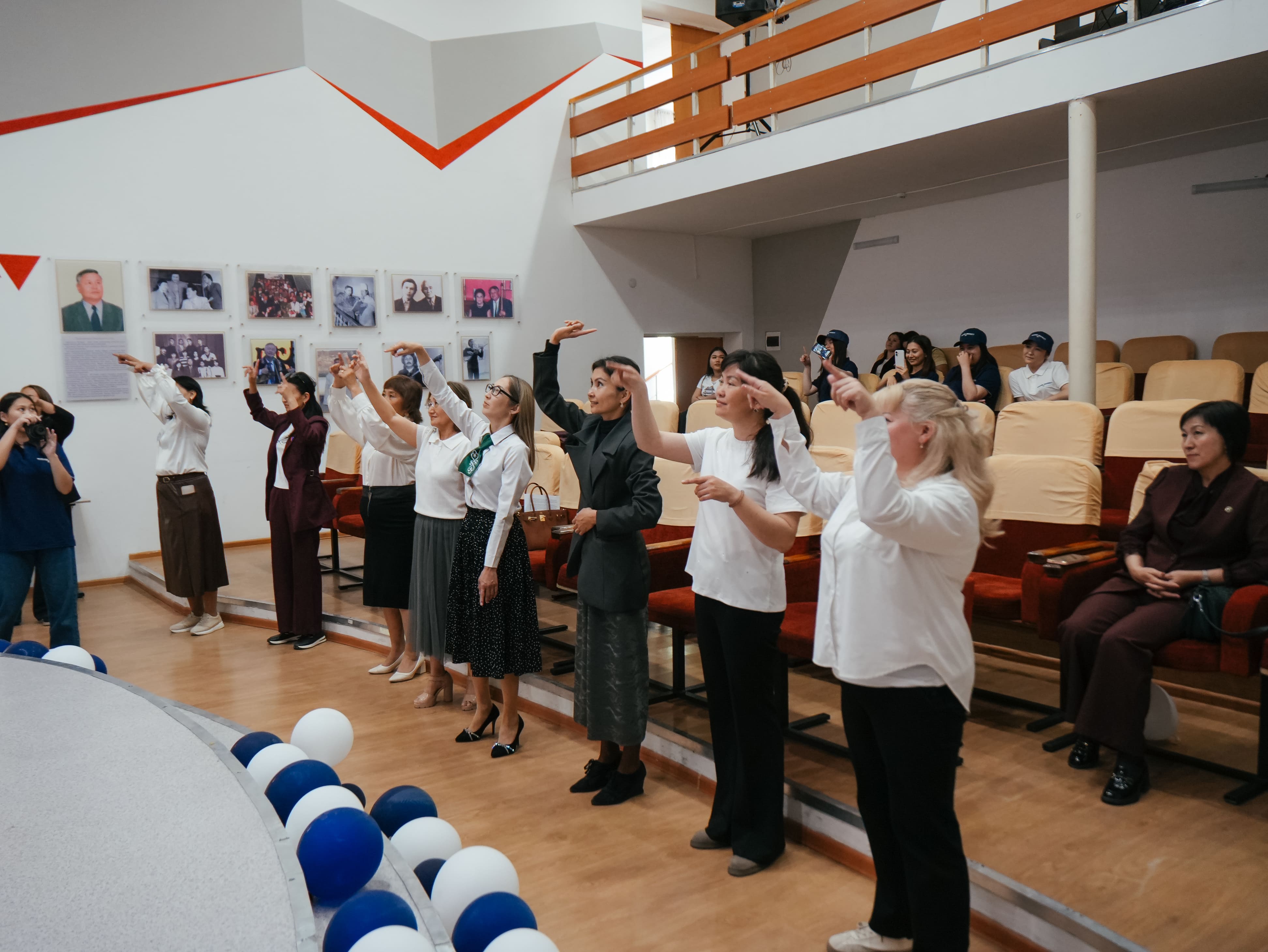 Педагог пен оқушы: сенім көпірін қалыптастырған олимпиада