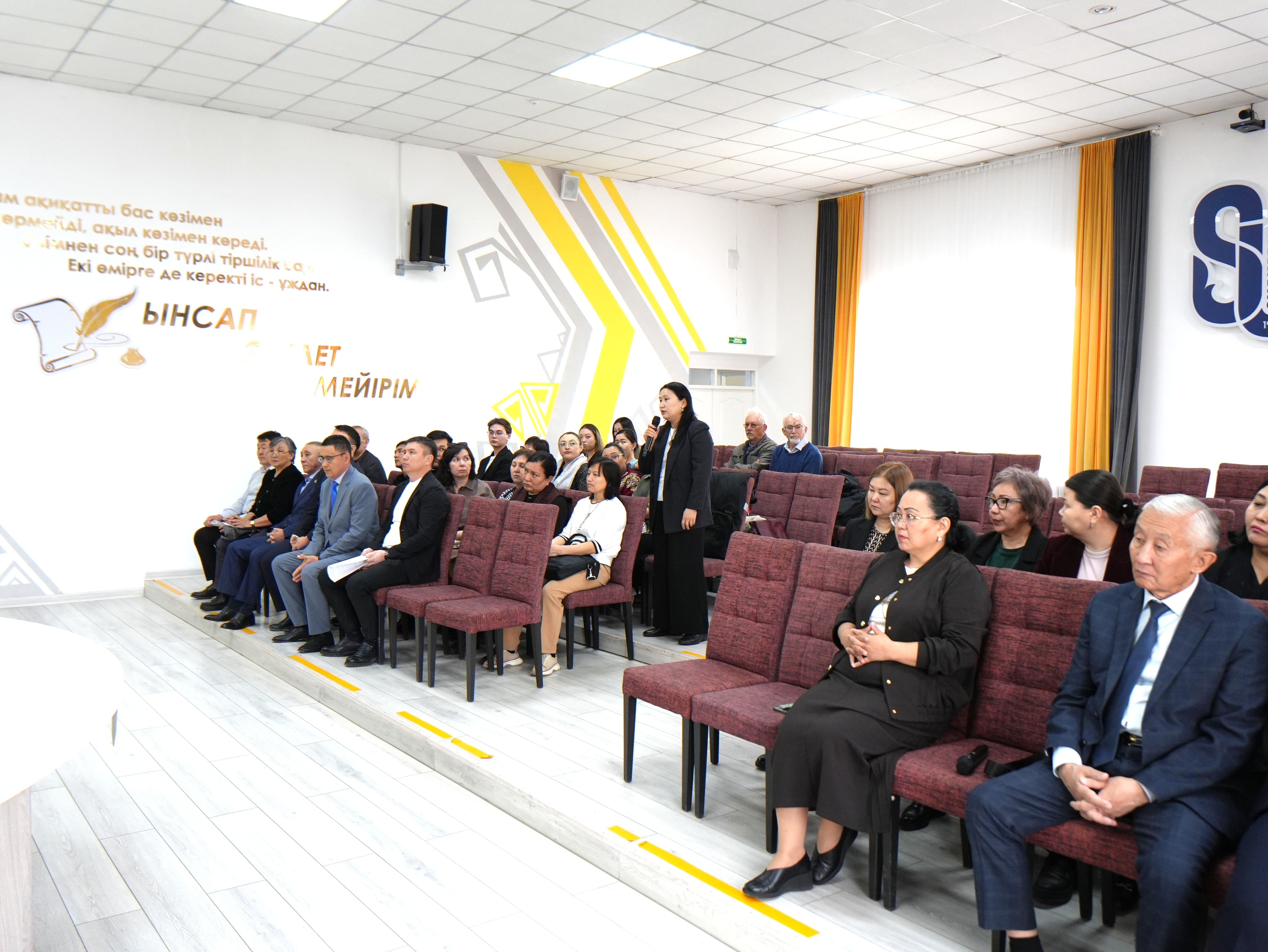 «Шәкәрім университеті» КеАҚ мамандандырылған аккредитациядан өтуде