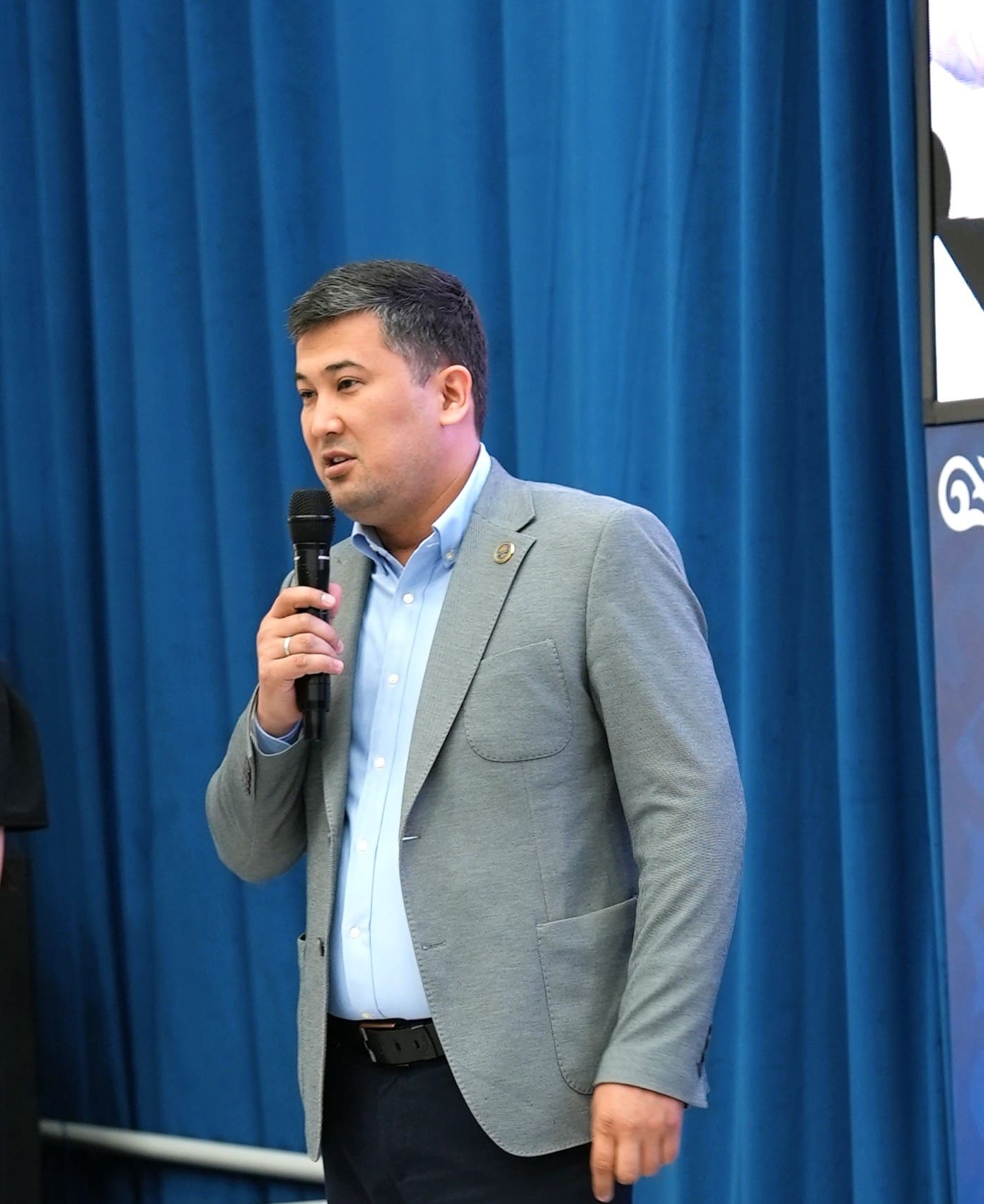 He shared his thoughts within the framework of "Chess in Education".
