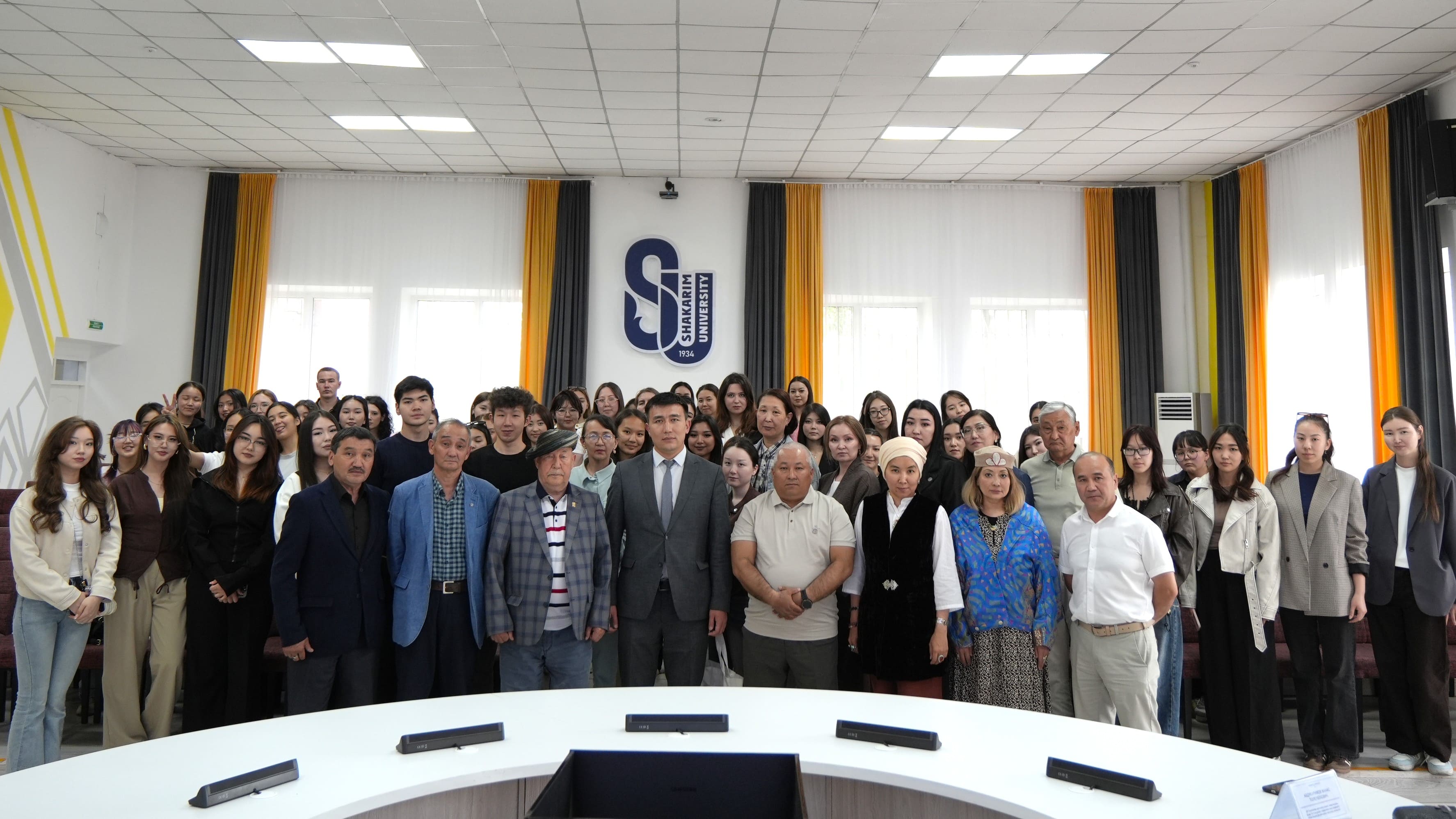 The teaching of Kazakh fine art was promoted