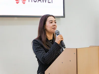 Huawei өкілімен кездесу: студенттерге ақпараттық-коммуникациялық технологиялар саласындағы жаңа мүмкіндіктер таныстырылды