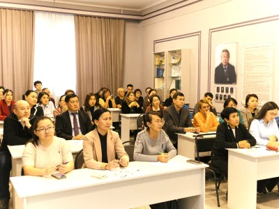  Шәкәрім университеті  «Ұлттық диктантқа»  қатысты