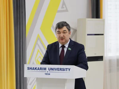 Шәкәрім университетіндегі тағылымды дәріс