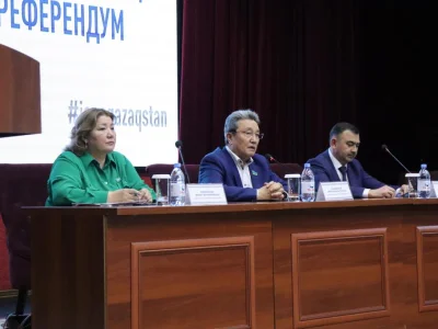 ХАЛЫҚ ҚАЛАУЛЫЛАРЫ  ШӘКӘРІМ ШАҢЫРАҒЫНДА