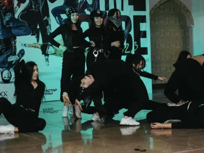 ӨНЕРЛІ ШӘКӘРІМДІКТЕР ТОҒЫСҚАН «THE VIBE» БАЙҚАУЫ