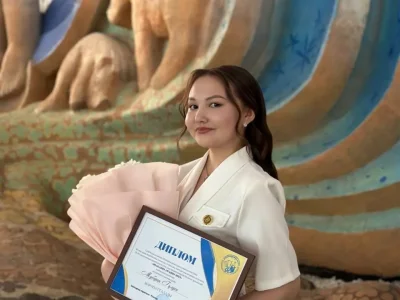    Shakarim University    «қазақ тілі мен әдебиеті» мамандығының 2 курс студенті  Мубәрак Гүлден:    Дұрыс таңдау – дұрыс болашақ бастауы.