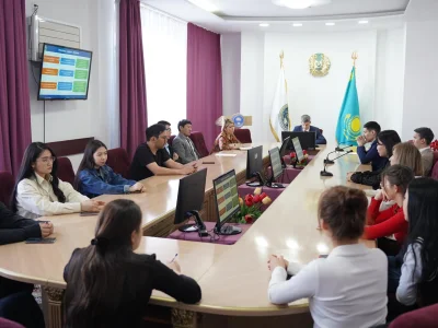 ҒЫЛЫМ АПТАЛЫҒЫ: ДИАЛОГ АЛАҢЫ