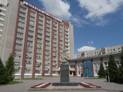 31 мамыр – Саяси қуғын-сүргін және ашаршылық құрбандарын еске алу күні. 