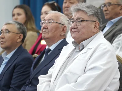 SHAKARIM SCIENCE WEEK: ҒЫЛЫМИ МЕКТЕПТЕР ӨЗ ЖҰМЫСЫН БАСТАДЫ