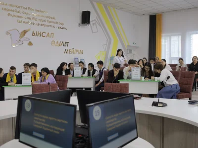 ҒЫЛЫМ АПТАЛЫҒЫ: ЕЛ ЕРТЕҢІ ИНТЕЛЛЕКТУАЛДЫ ҰРПАҚ ҚОЛЫНДА