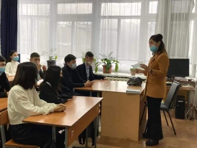 МАМАНДЫҚ ТАҢДАУДА КӘСІБИ БАҒДАР БЕРУ ҚЫЗМЕТІ